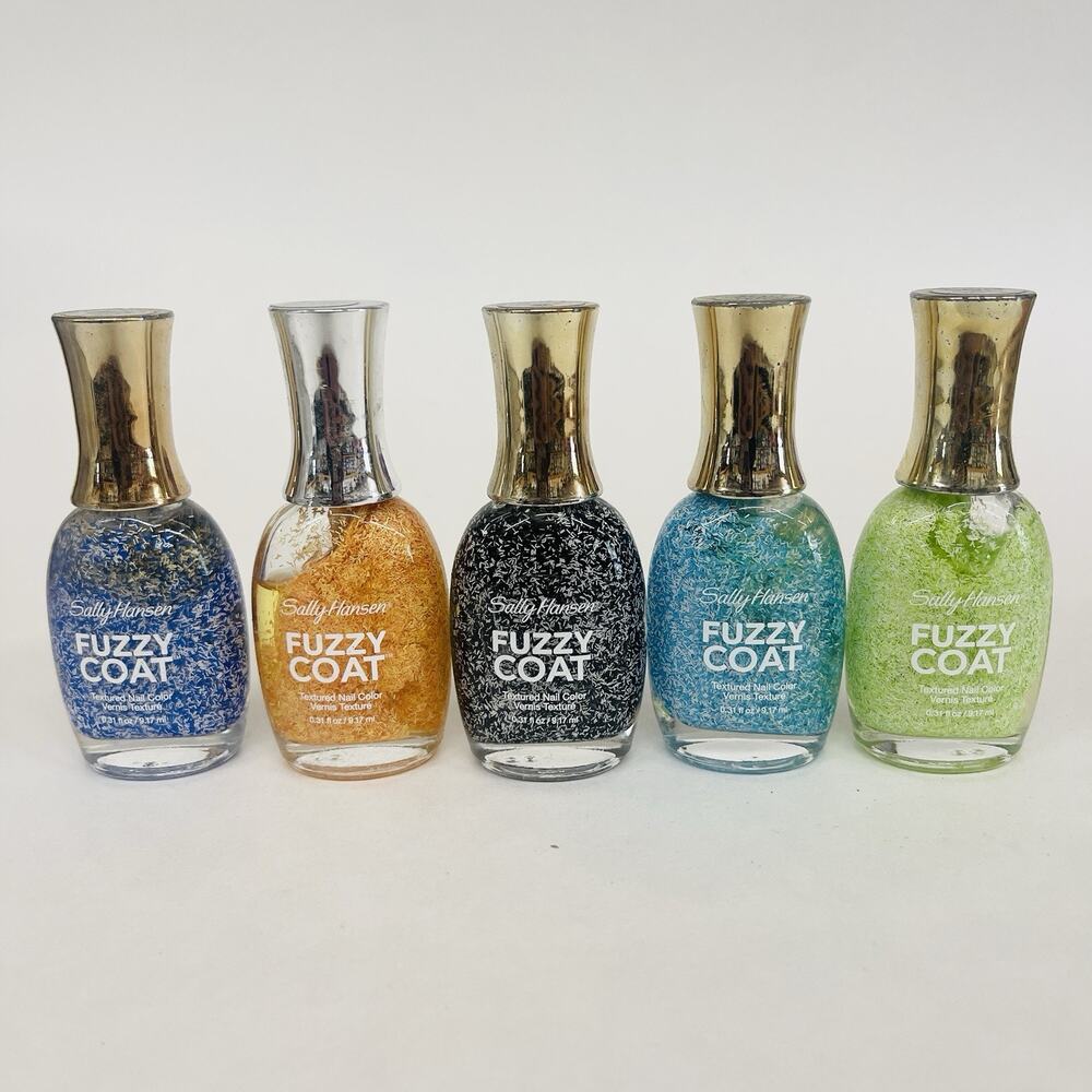 Lot of 5 Sally Hansen Fuzzy Coat Textured Nail Polish Nail Color‎ 5-color Set